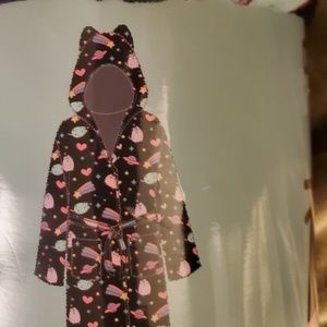 Pusheen hooded robe
